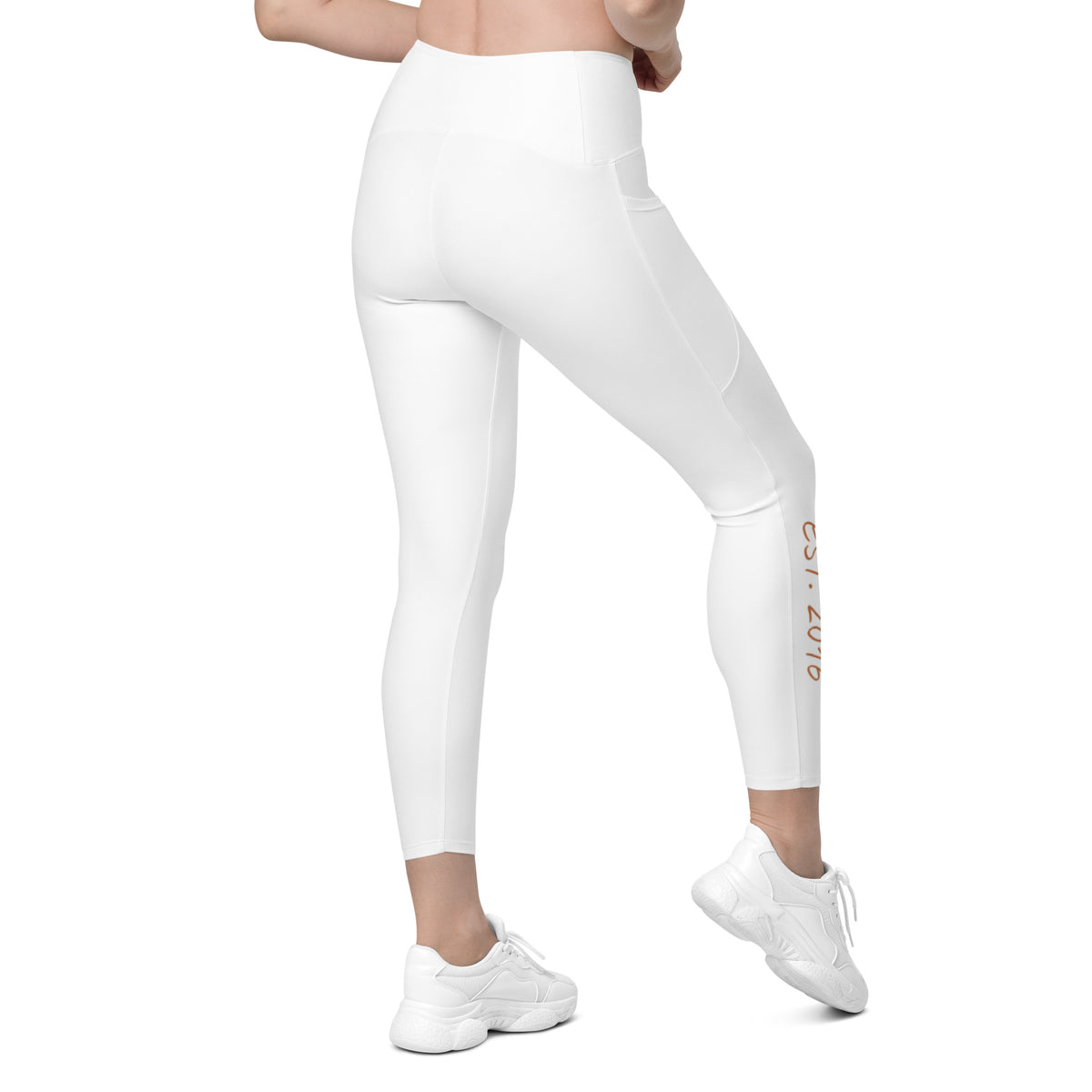 Do Great Things® Crossover leggings with pockets