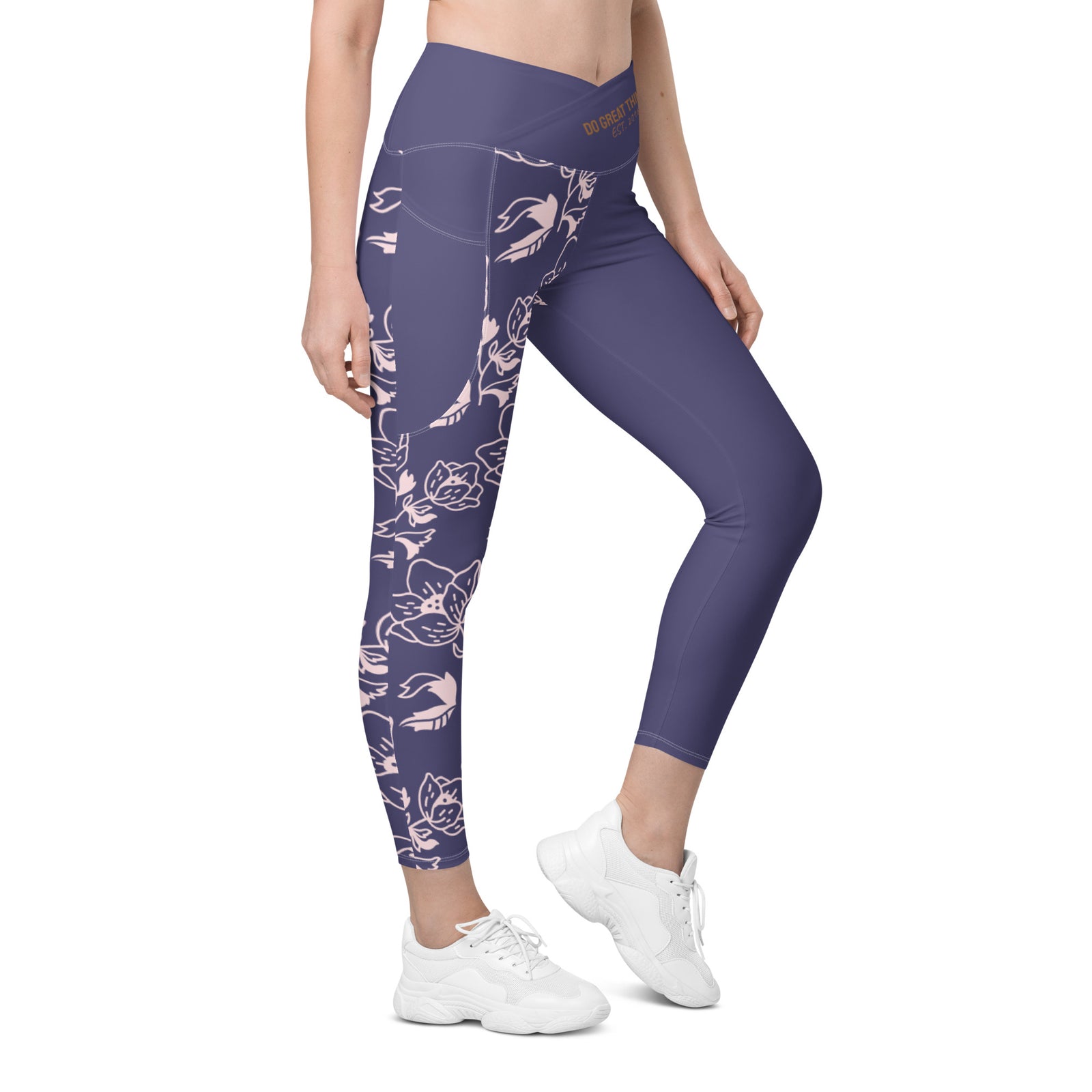 Do Great Things® Crossover leggings with pockets
